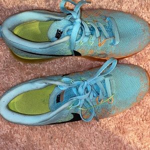 Nike female athletic size 7 sneaker